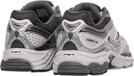 Saucony ProGrid Omni 9 Microchip